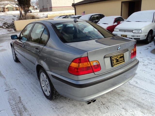 BMW 3 series 2005 photo 1
