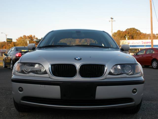 BMW 3 series 2005 photo 2