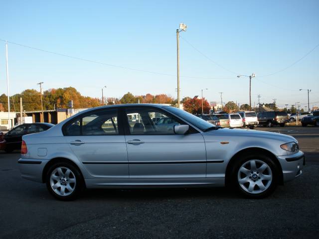 BMW 3 series 2005 photo 3