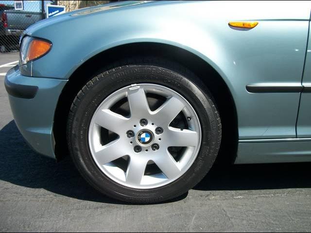 BMW 3 series 2005 photo 1