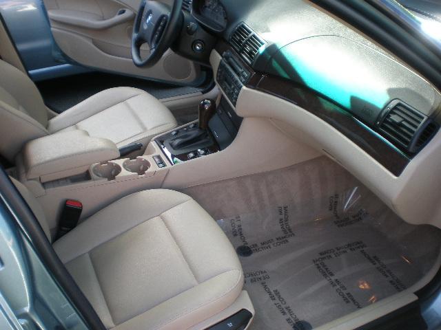 BMW 3 series 2005 photo 2