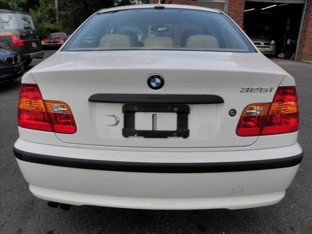 BMW 3 series 2005 photo 2