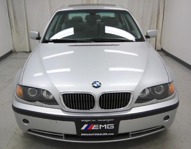 BMW 3 series 2005 photo 1
