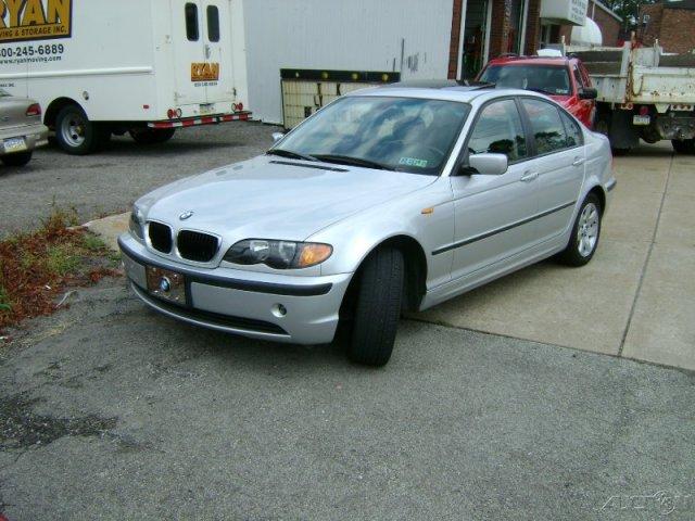 BMW 3 series 323i 4dr Sdn Sedan Sedan