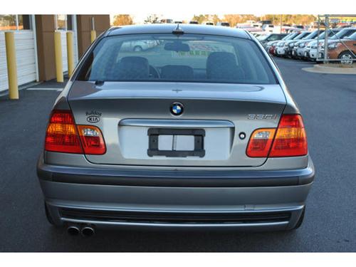 BMW 3 series 2005 photo 2