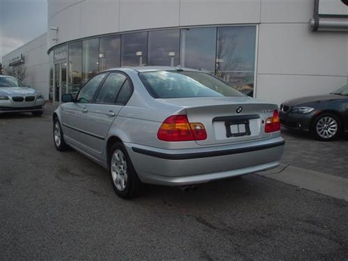 BMW 3 series 2005 photo 1