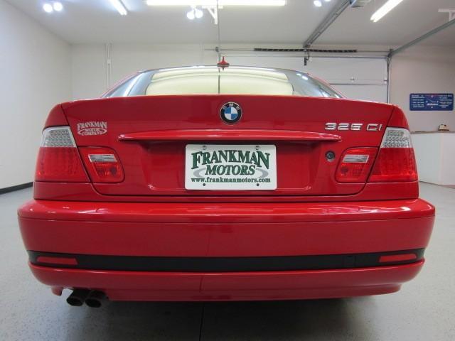 BMW 3 series 2005 photo 4