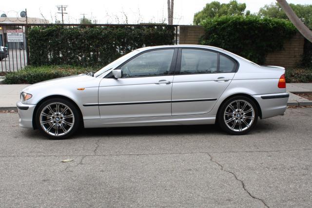 BMW 3 series 2005 photo 2