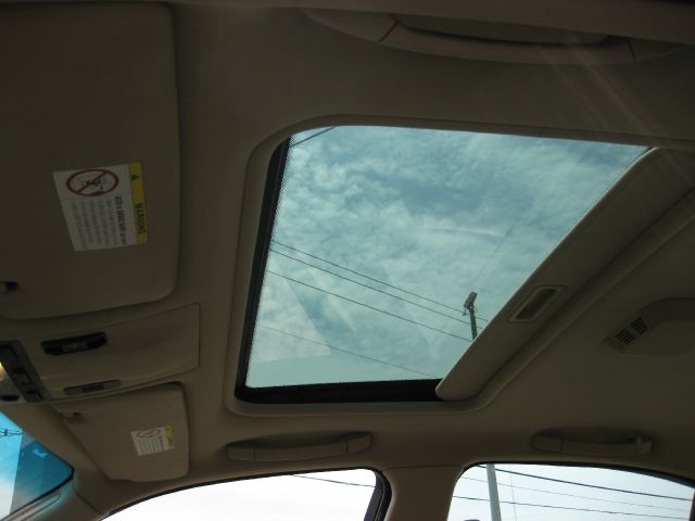 BMW 3 series 2005 photo 2