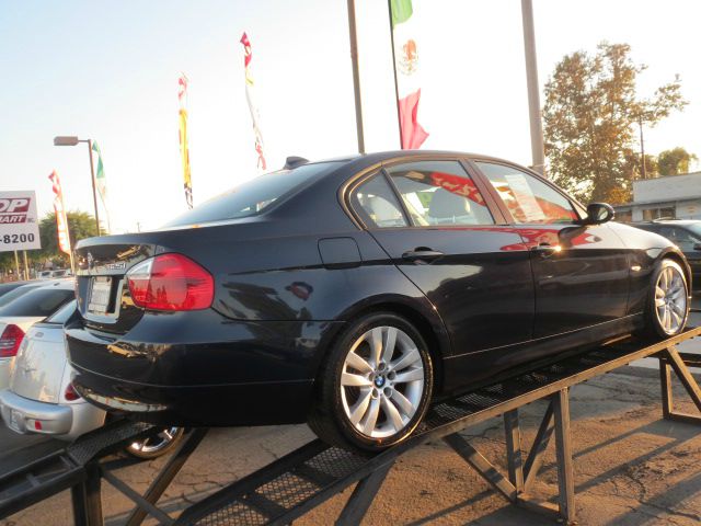 BMW 3 series 2006 photo 2