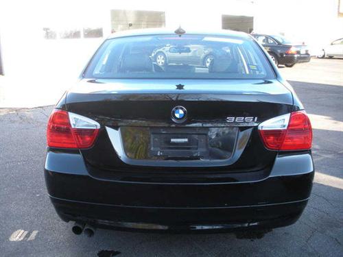 BMW 3 series 2006 photo 2