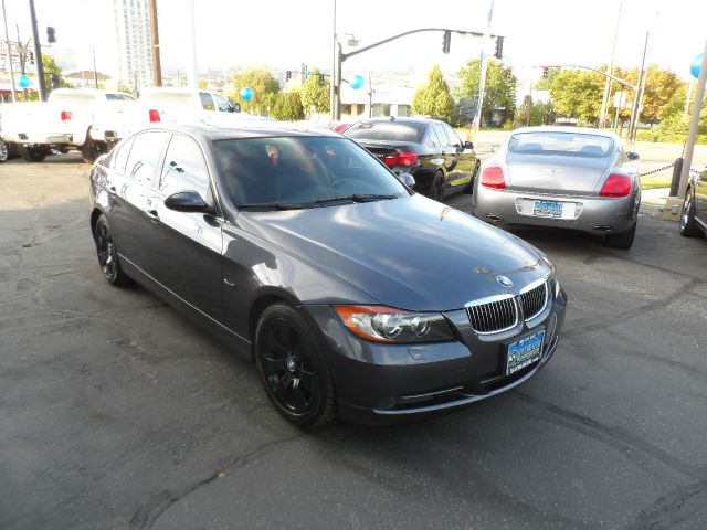 BMW 3 series 2006 photo 2