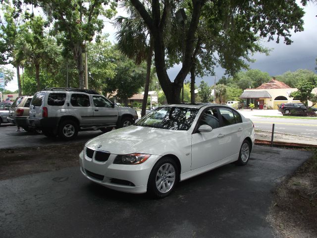 BMW 3 series 2006 photo 2