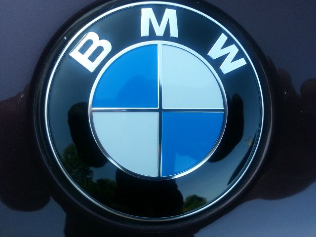 BMW 3 series 2WD 4dr Heat Sedan