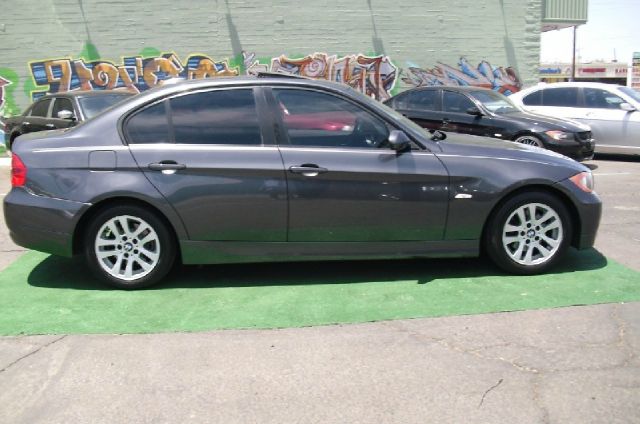 BMW 3 series 2006 photo 2