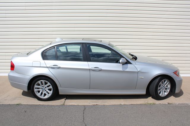 BMW 3 series 2006 photo 2