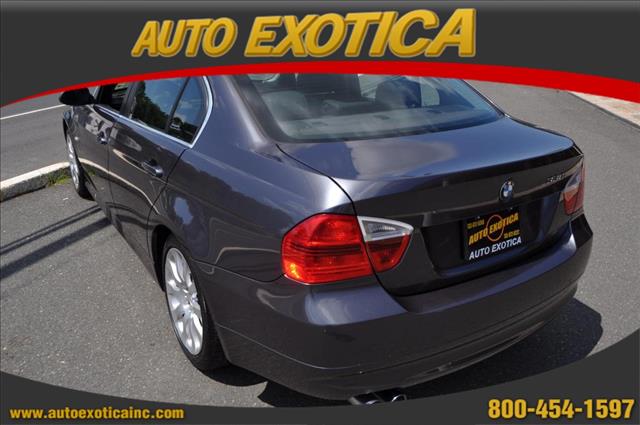 BMW 3 series Shock Sedan