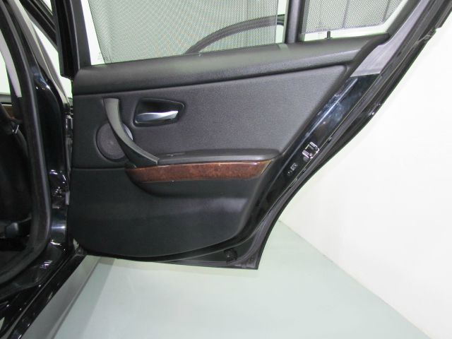 BMW 3 series 2006 photo 17