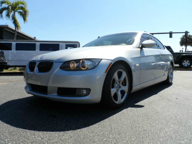 BMW 3 series 2007 photo 2