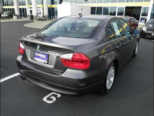 BMW 3 series 2007 photo 4