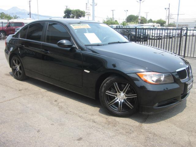 BMW 3 series SE Automatic 4X4 Beutiful Sedan