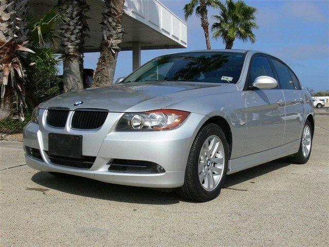 BMW 3 series SE Automatic 4X4 Beutiful Sedan