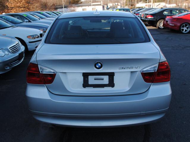 BMW 3 series 2007 photo 4