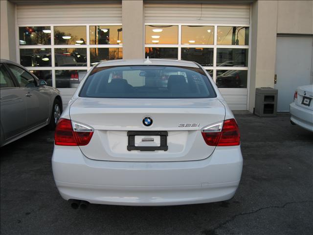 BMW 3 series 2007 photo 4