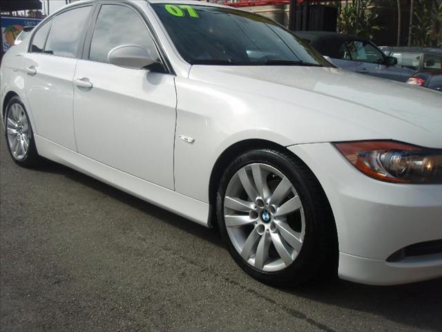 BMW 3 series 2007 photo 1