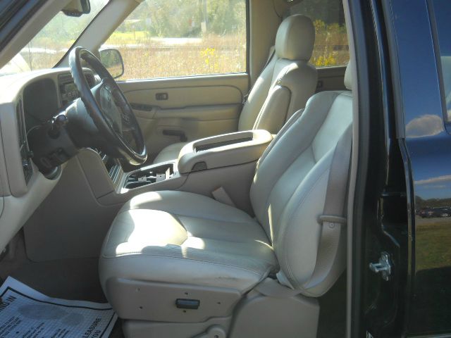 BMW 3 series SE Automatic 4X4 Beutiful Sedan