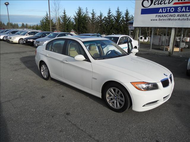 BMW 3 series SE Automatic 4X4 Beutiful Sedan