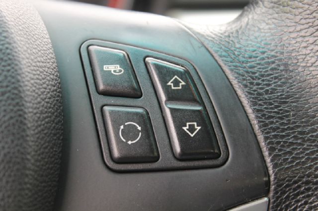 BMW 3 series FWD 4dr Touring SUV Sedan