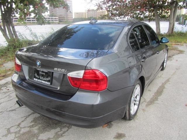 BMW 3 series 2008 photo 2