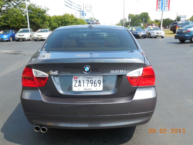 BMW 3 series 2008 photo 2