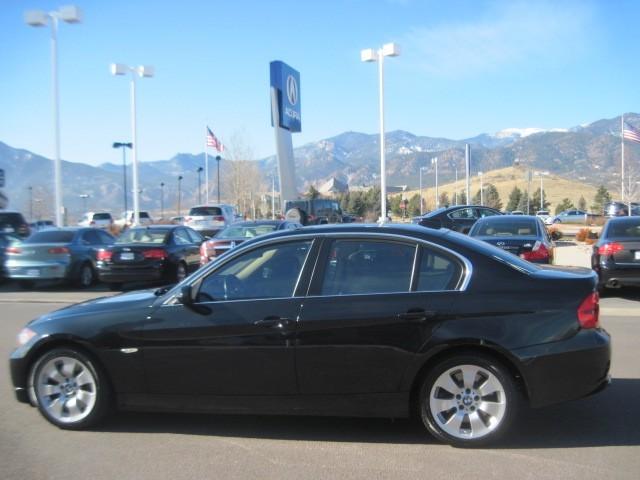 BMW 3 series FWD 4dr Touring SUV Sedan