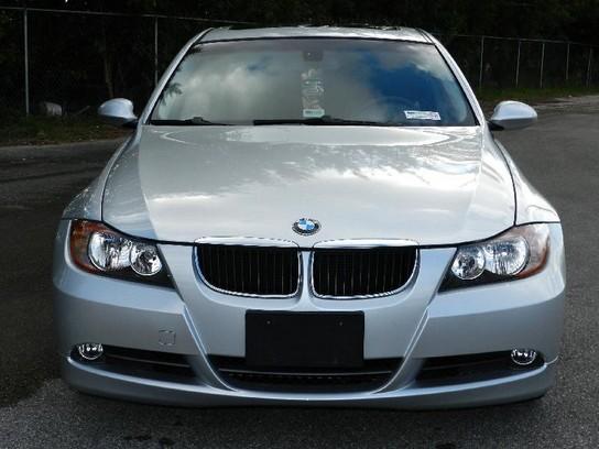BMW 3 series 2008 photo 2