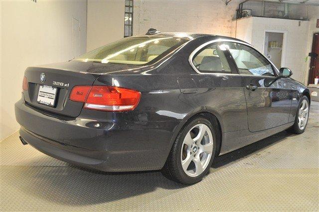 BMW 3 series 2008 photo 2