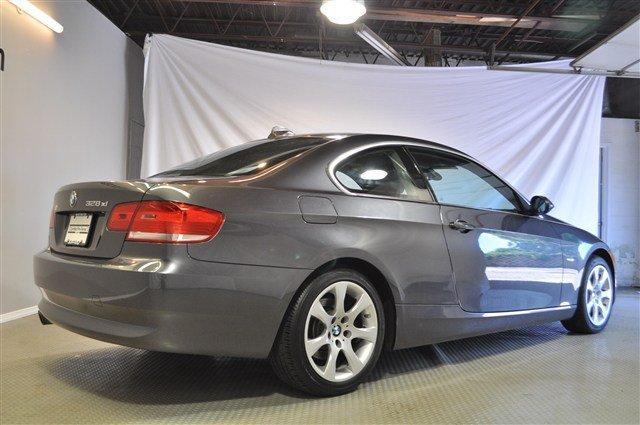 BMW 3 series 2008 photo 2