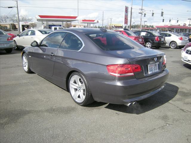 BMW 3 series 2008 photo 2