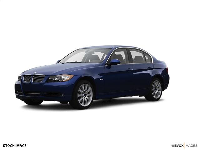 BMW 3 series Base Sedan