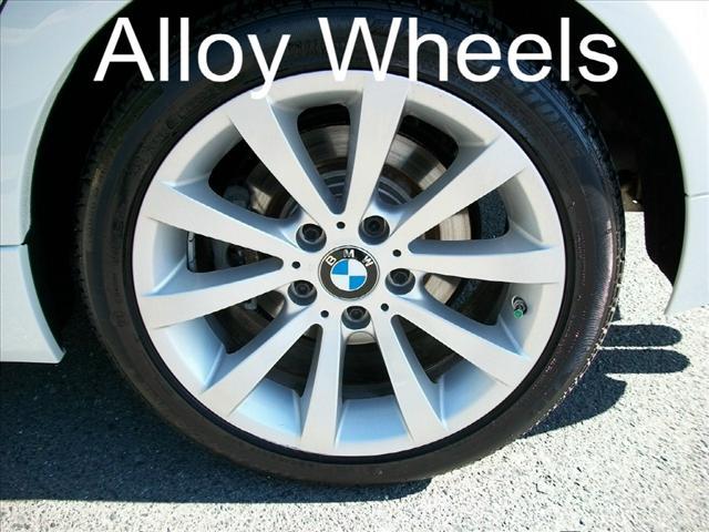 BMW 3 series 2009 photo 5