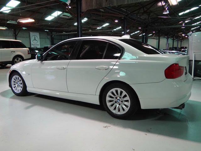 BMW 3 series 2009 photo 2