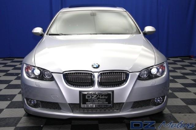 BMW 3 series 2009 photo 1