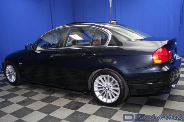 BMW 3 series 2009 photo 4