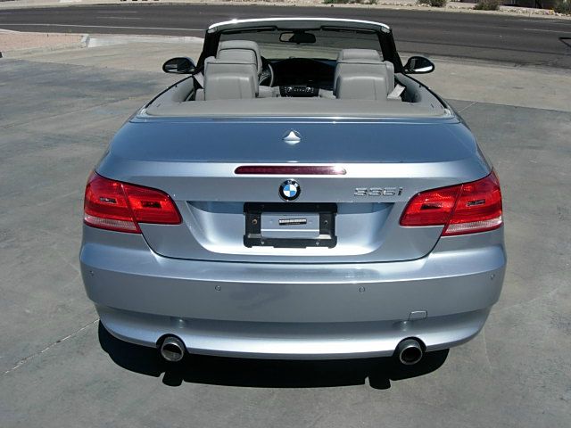 BMW 3 series 2009 photo 16