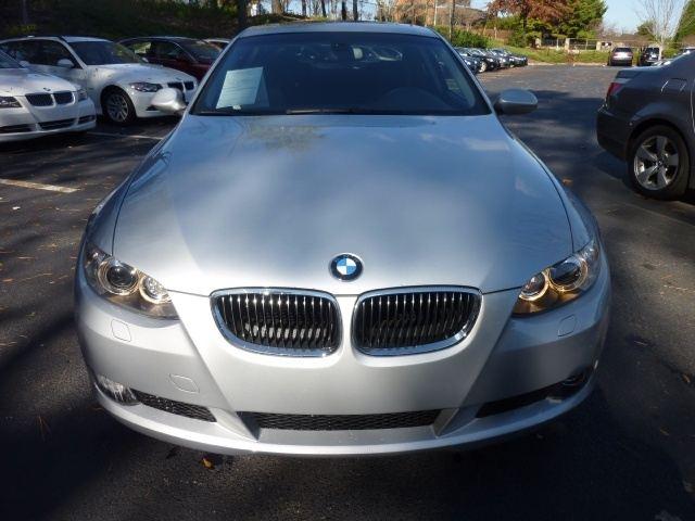 BMW 3 series 2009 photo 1