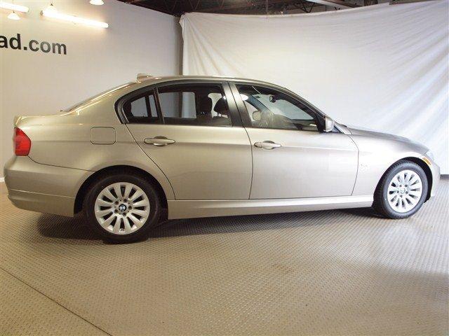 BMW 3 series 2009 photo 1