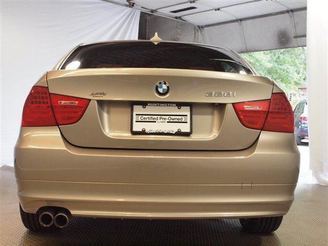 BMW 3 series 2009 photo 3