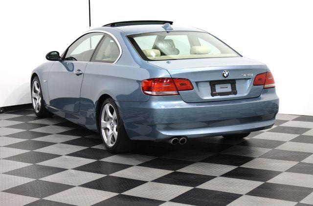 BMW 3 series 2009 photo 1