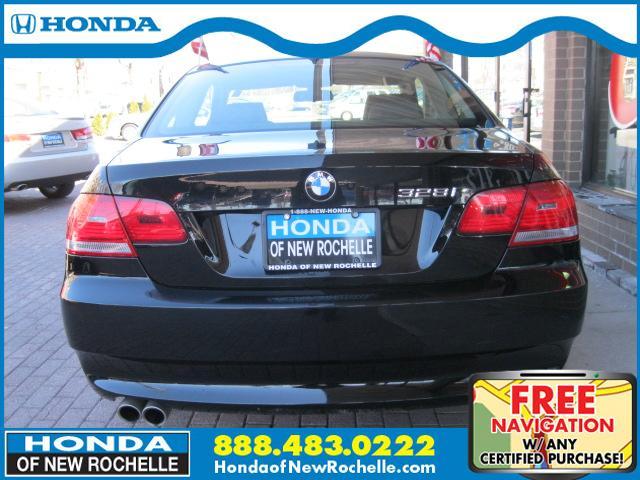 BMW 3 series 2009 photo 1